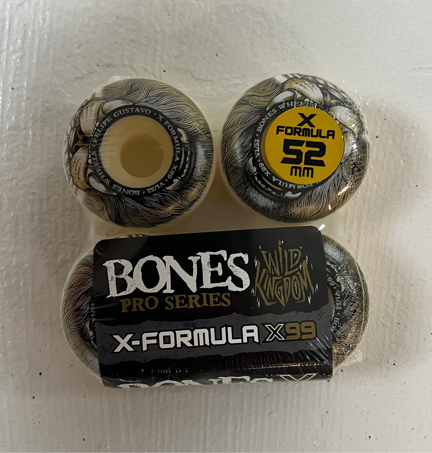 Bones X formula X99 Wild Kingdom Gustavo Pro Model 52mm